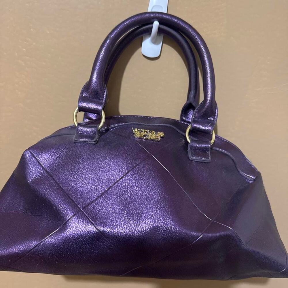 NWT Victoria's Secret Purple Quilted SatcheL Halloween Purple - Picture 4 of 5